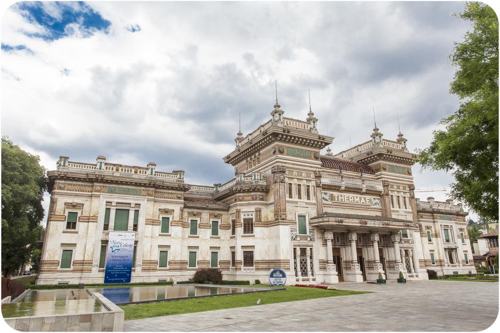 Hotel Ristorante San Carlo Salsomaggiore Terme Exterior photo